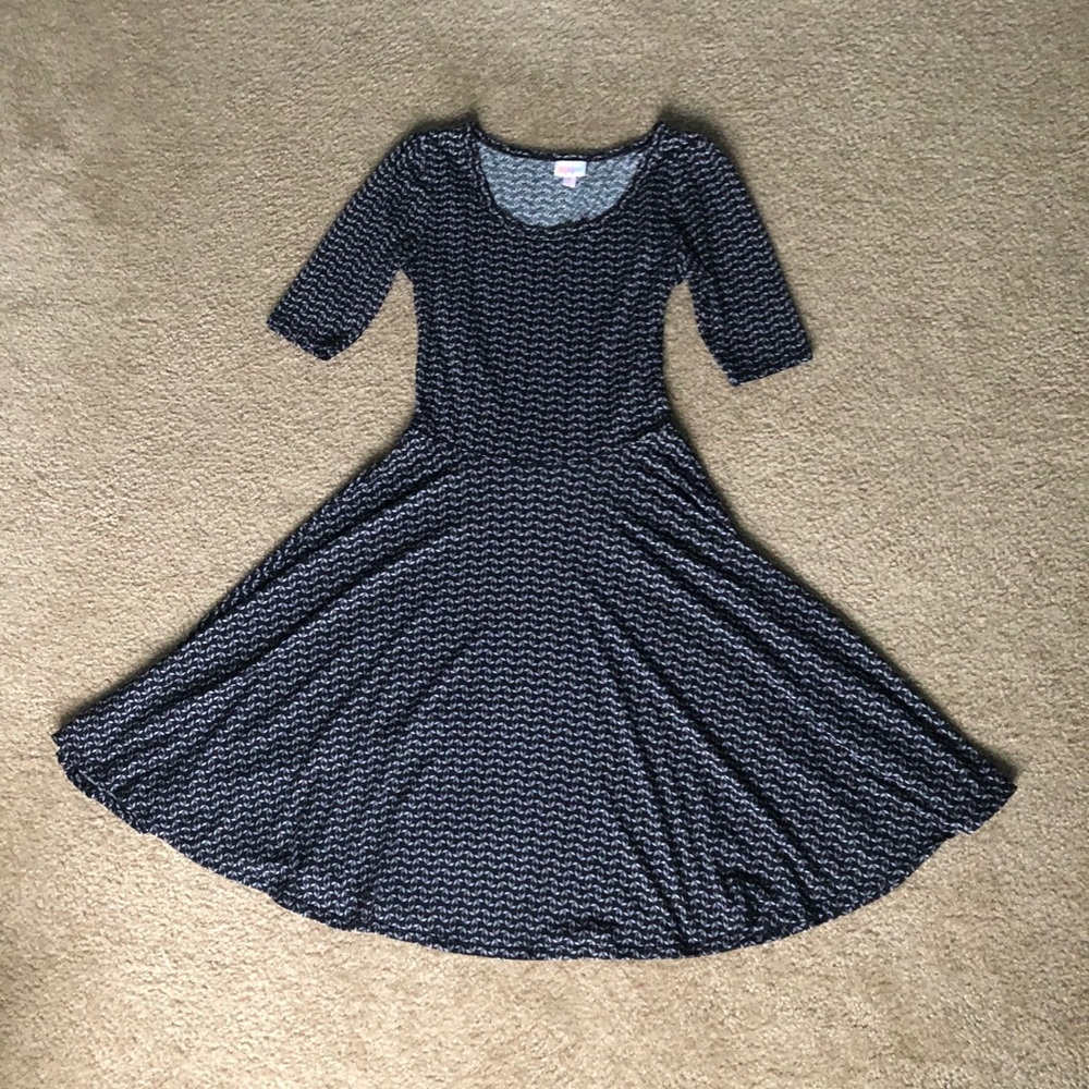 LuLaRoe Nicole Dress